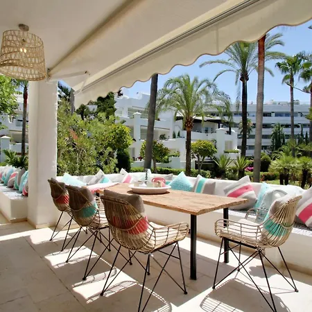 Alhambra Del Mar Apartment *