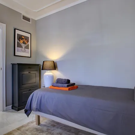 Apartment Alhambra Del Mar Marbella