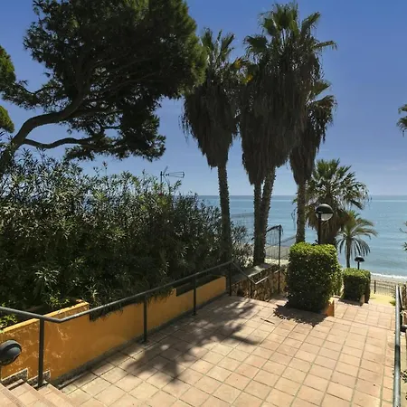 Alhambra Del Mar